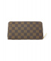 LOUIS VUITTON（ルイヴィトン）の古着「ジッピーウォレット」｜ブラウン