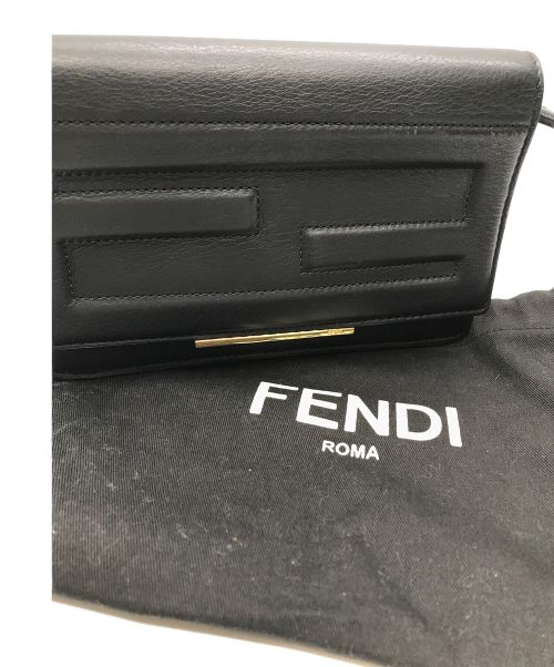FENDI（フェンディ）FENDI (フェンディ) チェーンショルダーウォレット ブラック サイズ:-の古着・服飾アイテム