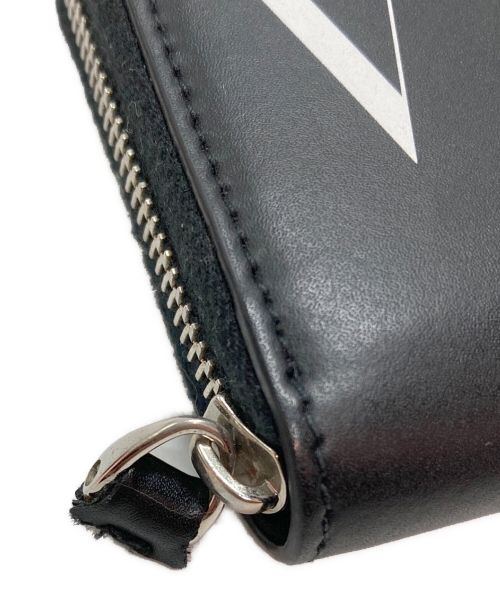 VALENTINO（ヴァレンティノ）VALENTINO (ヴァレンティノ) ネックホルダー ウォレット ブラックの古着・服飾アイテム