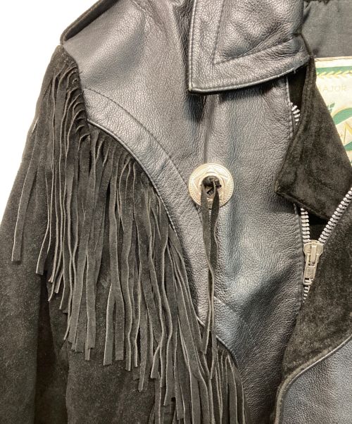 AMI LONDON（エーエムアイロンドン）AMI LONDON (エーエムアイロンドン) スウェード切替フリンジレザーライダースジャケット ブラック サイズ:SIZE Mの古着・服飾アイテム