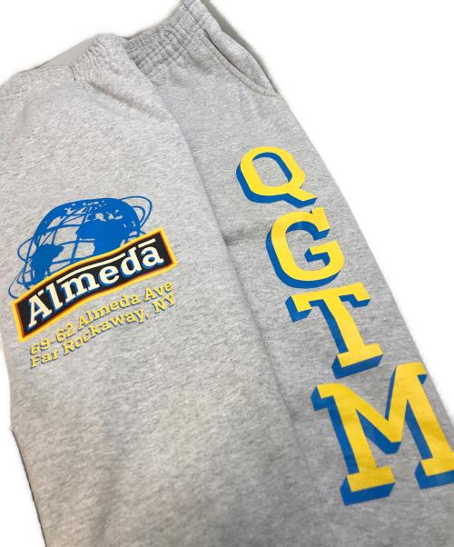 The Almeda Club（ザアラメダクラブ）The Almeda Club (ザアラメダクラブ) QGTM Sweatpants グレー サイズ:Mの古着・服飾アイテム