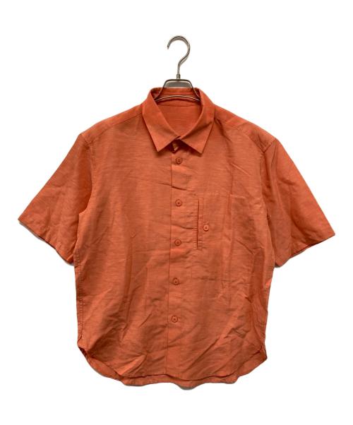IM MEN/ ISSEY MIYAKE（アイム メン イッセイミヤケ）IM MEN/ ISSEY MIYAKE (アイム メン イッセイミヤケ) リネン混S/Sシャツ オレンジ サイズ:3の古着・服飾アイテム