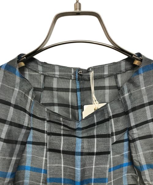 K.T KIYOKO TAKASE（ケーティー キヨコタカセ）K.T KIYOKO TAKASE (ケーティー キヨコタカセ) シアーリネンチェック フレンチスリーブブラウス グレー サイズ:9の古着・服飾アイテム