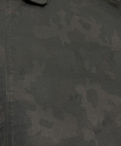 STONE ISLAND（ストーンアイランド）STONE ISLAND (ストーンアイランド) Supreme (シュプリーム) Reactive Ice Camo Ripstop Jacket グレー サイズ:Lの古着・服飾アイテム