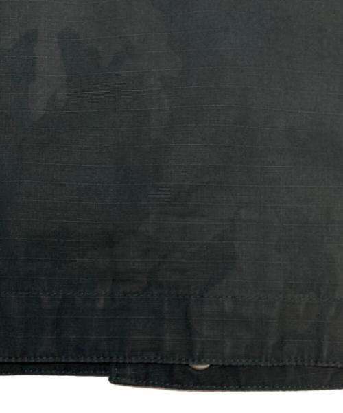 STONE ISLAND（ストーンアイランド）STONE ISLAND (ストーンアイランド) Supreme (シュプリーム) Reactive Ice Camo Ripstop Jacket グレー サイズ:Lの古着・服飾アイテム