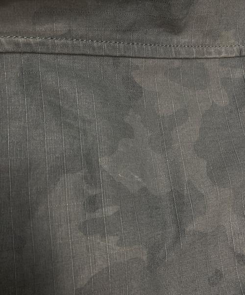 STONE ISLAND（ストーンアイランド）STONE ISLAND (ストーンアイランド) Supreme (シュプリーム) Reactive Ice Camo Ripstop Jacket グレー サイズ:Lの古着・服飾アイテム