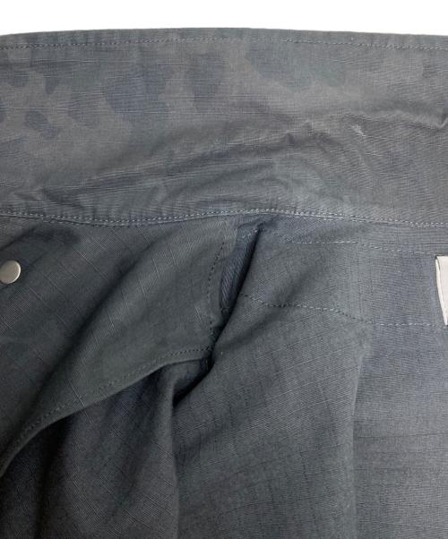 STONE ISLAND（ストーンアイランド）STONE ISLAND (ストーンアイランド) Supreme (シュプリーム) Reactive Ice Camo Ripstop Jacket グレー サイズ:Lの古着・服飾アイテム