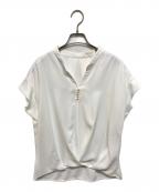 stola.ストラ）の古着「パール釦タックスリーブブラウス」｜ホワイト