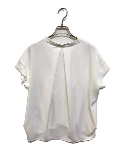 stola.（ストラ）stola. (ストラ) パール釦タックスリーブブラウス ホワイト サイズ:38の古着・服飾アイテム
