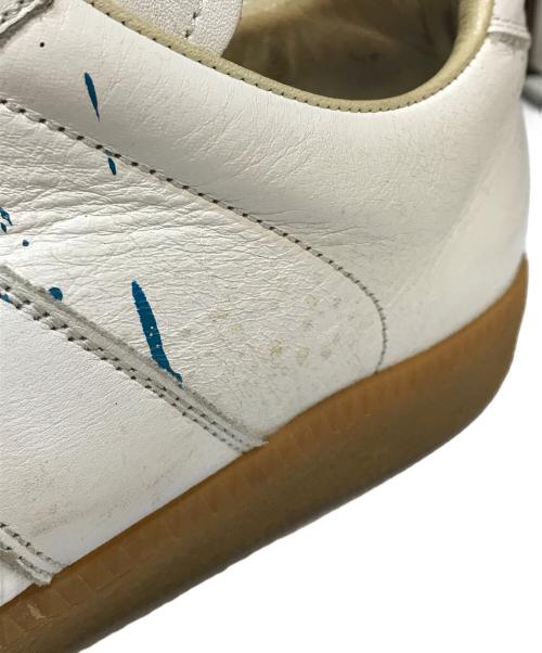 Maison Margiela（メゾンマルジェラ）Maison Margiela (メゾンマルジェラ) ペイント ジャーマントレーナー ホワイト サイズ:41の古着・服飾アイテム