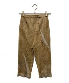 PLEATS PLEASE（プリーツプリーズ）の古着「7分丈プリーツパンツ」｜ベージュ