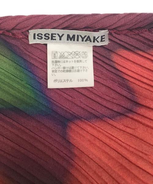 ISSEY MIYAKE（イッセイミヤケ）ISSEY MIYAKE (イッセイミヤケ) 変形グラフィックプリーツカットソー マルチカラー サイズ:SIZE 2の古着・服飾アイテム