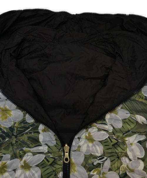 DUVETICA（デュベティカ）DUVETICA (デュベティカ) Cariatre Erre パデッドジャケット ブラック×グリーン サイズ:不明(下記参照)の古着・服飾アイテム