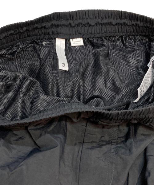 Y-3（ワイスリー）Y-3 (ワイスリー) ユーティリティ イージー カーゴ スイムショーツ ブラック サイズ:Mの古着・服飾アイテム