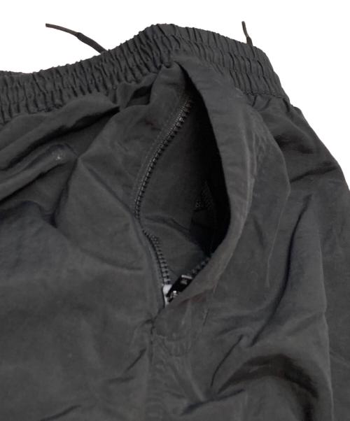 Y-3（ワイスリー）Y-3 (ワイスリー) ユーティリティ イージー カーゴ スイムショーツ ブラック サイズ:Mの古着・服飾アイテム