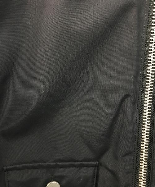 Han Kjobenhavn（ハン コペンヘーゲン）HAN KJOBENHAVN (ハン コペンヘーゲン) 中綿コート ネイビー サイズ:SIZE 44の古着・服飾アイテム