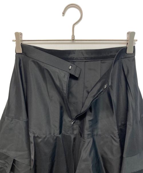 COMME des GARCONS（コムデギャルソン）COMME des GARCONS (コムデギャルソン) スティアードフリルプリーツスカート ブラック サイズ:Sの古着・服飾アイテム