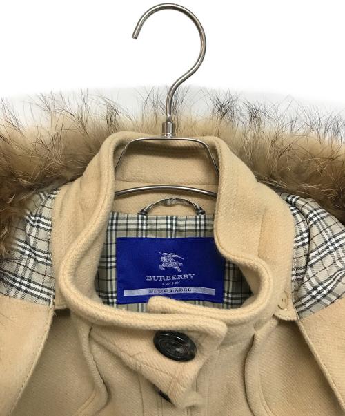 BURBERRY BLUE LABEL（バーバリーロンドンブルーレーベル）BURBERRY BLUE LABEL (バーバリーロンドンブルーレーベル) フーデットウールコート ベージュ サイズ:40の古着・服飾アイテム