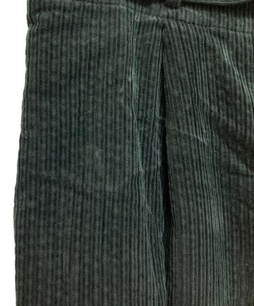 susuri（ススリ）susuri　　 (ススリ) タピールパンツ ブラック サイズ:SIZE 4の古着・服飾アイテム