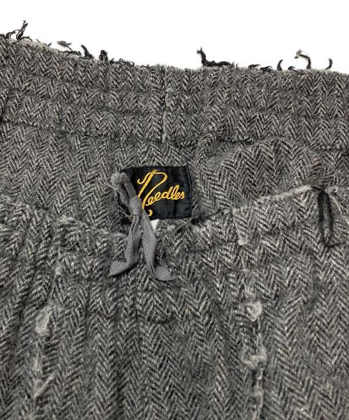 Needles（ニードルズ）Needles (ニードルズ) ヒザデルパンツ ヘリンボーン グレー サイズ:Mの古着・服飾アイテム