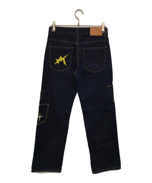 maison emerald（メゾンエメラルド）maison emerald (メゾンエメラルド) ワッペン付きデニムパンツ ネイビー サイズ:SIZE Ｍの古着・服飾アイテム