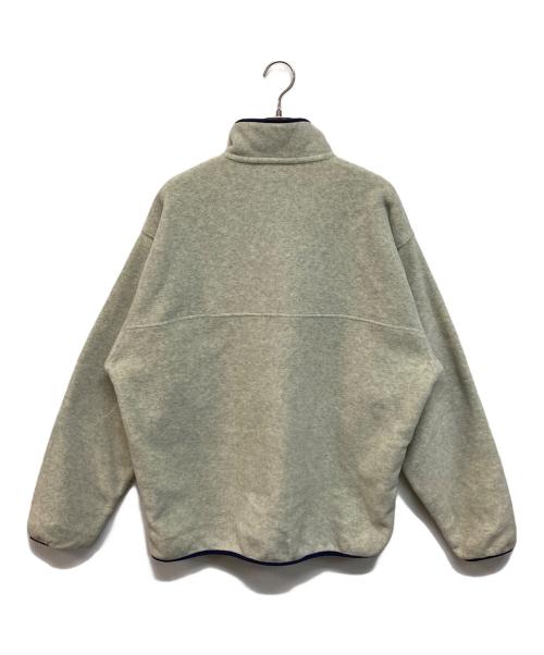 Patagonia（パタゴニア）Patagonia (パタゴニア) メンズ・ライトウェイト・シンチラ・スナップT グレー サイズ:Lの古着・服飾アイテム