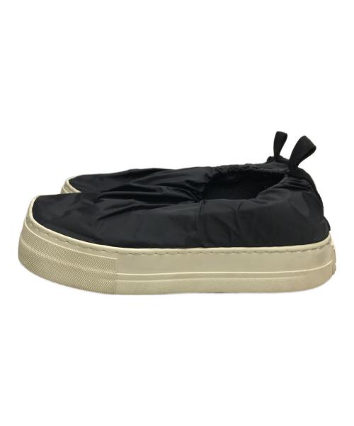 MM6 Maison Margiela（エムエムシックスメゾンマルジェラ）MM6 Maison Margiela (エムエムシックス メゾンマルジェラ) ナイロンスリッポン ブラック サイズ:35の古着・服飾アイテム