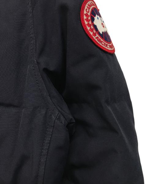 CANADA GOOSE（カナダグース）CANADA GOOSE (カナダグース) マッケンジー パーカ ヘリテージ ネイビー サイズ:Mの古着・服飾アイテム