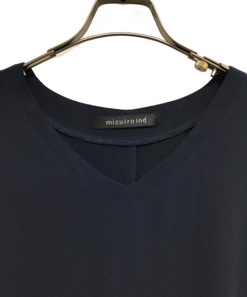 mizuiro-ind（ミズイロインド）mizuiro-ind (ミズイロインド) 袖先・裾プリーツコクーンデザインワンピース ネイビー サイズ:Freeの古着・服飾アイテム