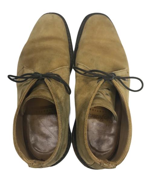 Tricker's（トリッカーズ）Tricker's (トリッカーズ) チャッカブーツ ベージュ サイズ:7の古着・服飾アイテム