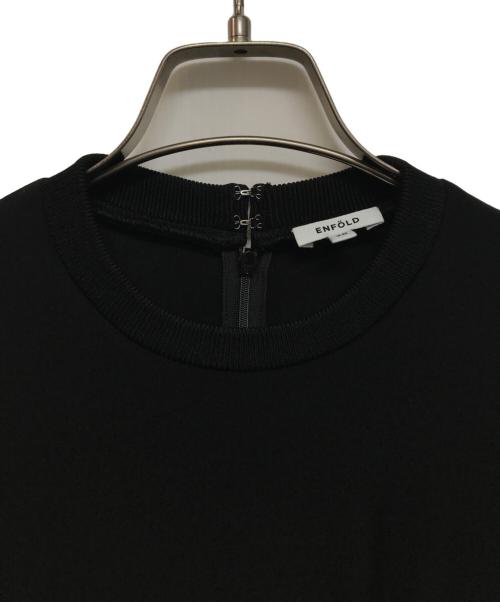 ENFOLD（エンフォルド）ENFOLD (エンフォルド) CURVE-SLEEVE ASYMMETRY-DRESS ブラック サイズ:SIZE 38の古着・服飾アイテム