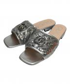 GUCCIグッチ）の古着「GGスパンコールミュール」｜シルバー