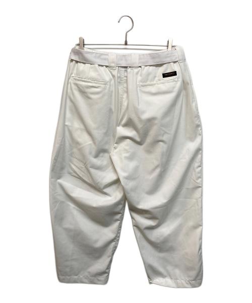 TIGHTBOOTH PRODUCTION（タイトブースプロダクション）TIGHTBOOTH PRODUCTION (タイトブースプロダクション) BAGGY SLACKS ホワイト サイズ:Lの古着・服飾アイテム