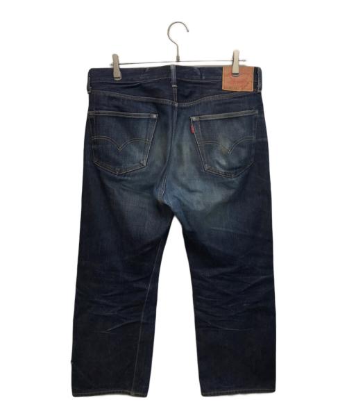LEVI'S VINTAGE CLOTHING（リーバイス ビンテージ クロージング）LEVI'S VINTAGE CLOTHING (リーバイス ビンテージ クロージング) 501XX 1955年モデル セルビッジデニム インディゴ サイズ:SIZE 91cm (W36)の古着・服飾アイテム