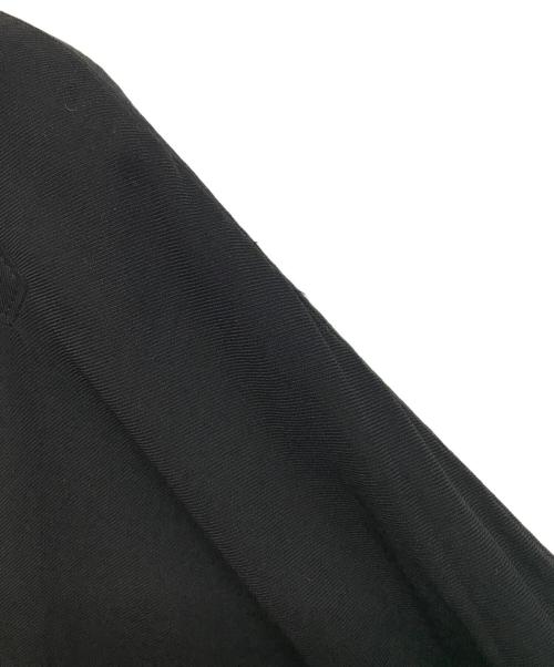 Yohji Yamamoto collections（ヨウジヤマモトコレクションズ）Yohji Yamamoto collections (ヨウジヤマモトコレクションズ) 25SS Cu/W HIGH TWISTED GABARDINE SIDE GATHER DETAIL COAT A ブラック サイズ:1の古着・服飾アイテム
