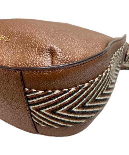 MARC JACOBS（マークジェイコブズ）MARC JACOBS (マーク ジェイコブス) Groove Hobo Webbingレザーショルダーバッグ ブラウンの古着・服飾アイテム
