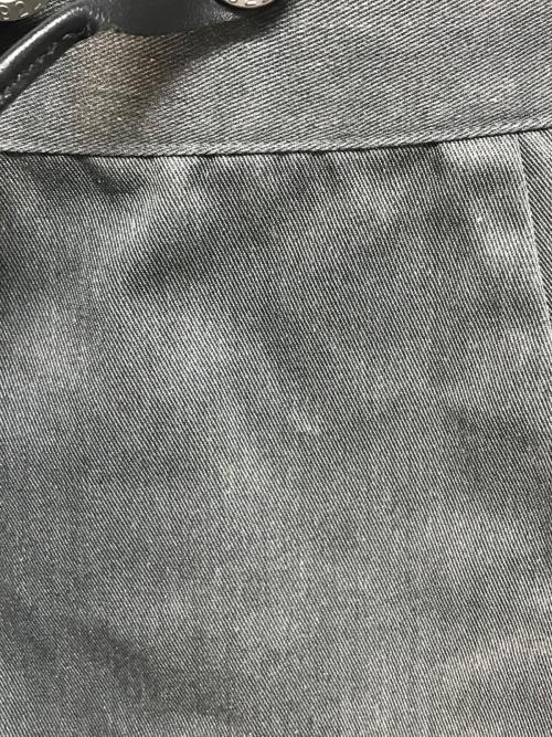 LIMI feu（リミフゥ）LIMI feu (リミフゥ) Dickies (ディッキーズ) T/C twill Twist Tight Skirt グレー サイズ:2の古着・服飾アイテム