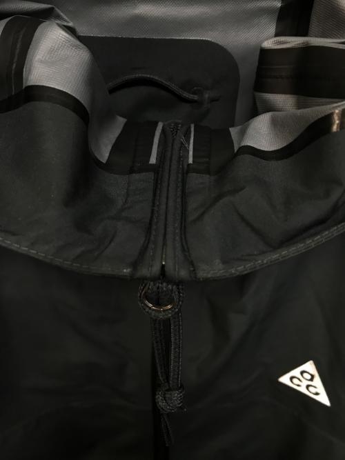 NIKE ACG（ナイキエーシージー）NIKE ACG (ナイキエージーシー) SFADV CASCADERNS FULL ZIP HOODI ブラック サイズ:SIZE Mの古着・服飾アイテム