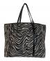JIMMY CHOO（ジミーチュウ）の古着「SASHAゼブラ柄トートバッグ」｜ホワイト×ブラック