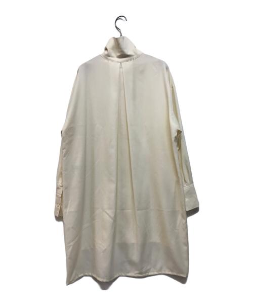 CABAN（キャバン）CABaN (キャバン) ウールツイル ハイネックロングシャツ アイボリー サイズ:Sの古着・服飾アイテム