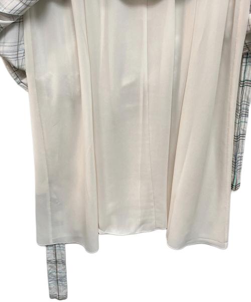 BOSS HUGO BOSS（ボス ヒューゴボス）BOSS HUGO BOSS (ボス ヒューゴボス) ノースリーブワンピース ホワイト サイズ:Mの古着・服飾アイテム