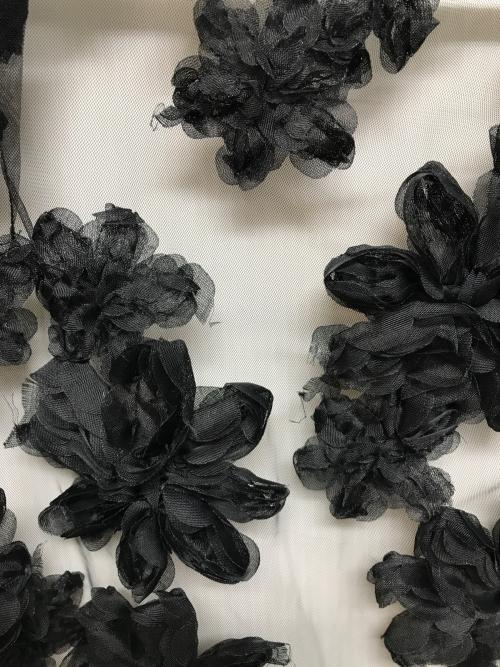 TOLIGHT（トライト）TOLIGHT (トライト) JOURNAL STANDARD (ジャーナルスタンダード) フラワーモチーフラップスカート ブラック サイズ:-の古着・服飾アイテム