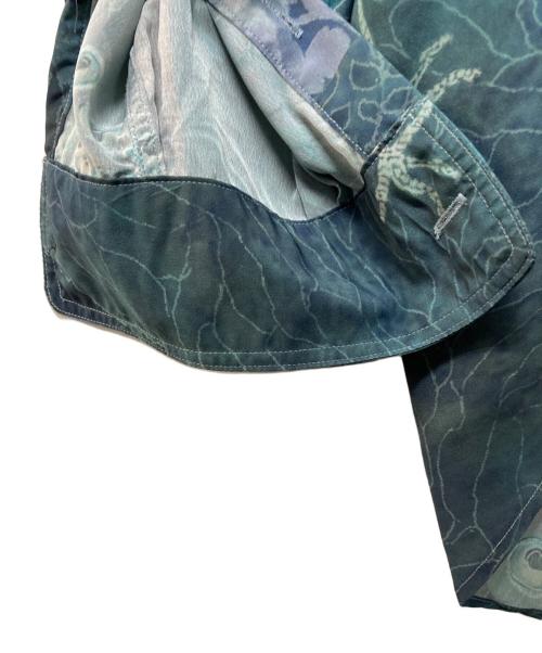 RAINMAKER（レインメーカー）RAINMAKER (レインメーカー) 孔雀柄 ロングテイル バンドカラーシャツ ブルー サイズ:4〈46〉の古着・服飾アイテム