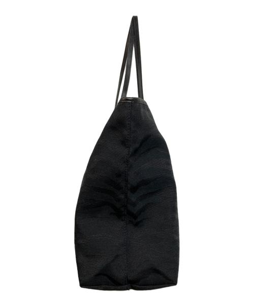 FENDI（フェンディ）FENDI (フェンディ) ゼブラ柄トートバッグ ブラックの古着・服飾アイテム