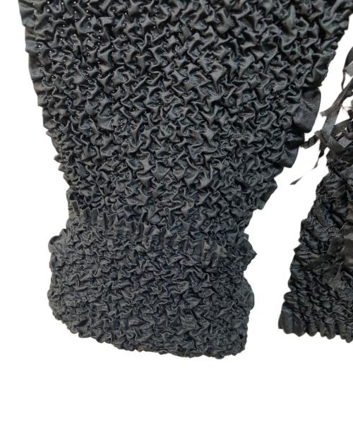 yoshiki hishinuma（ヨシキ・ヒシヌマ）yoshiki hishinuma (ヨシキ・ヒシヌマ) シワ加工デザインブラウス ブラック サイズ:1の古着・服飾アイテム