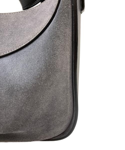 LOEWE（ロエベ）LOEWE (ロエベ) ハンモックバッグ スモール (カーフ＆スエード) グレーの古着・服飾アイテム