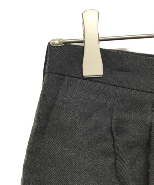 LAD MUSICIAN（ラッドミュージシャン）LAD MUSICIAN (ラッドミュージシャン) 2Tuck Cropped Wide Slacks ブラック サイズ:42の古着・服飾アイテム