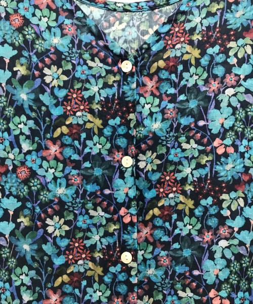 Shower Party（シャワーパーティー）Shower Party (シャワーパーティー) リバティプリントワンピース ネイビー サイズ:Freeの古着・服飾アイテム