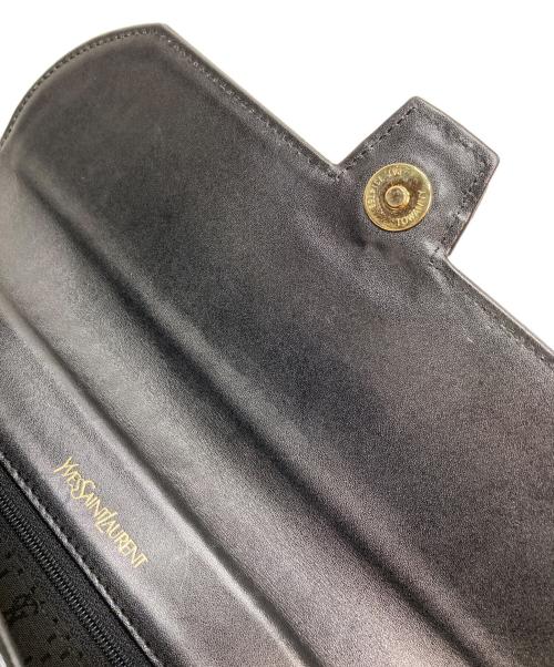 Yves Saint Laurent（イヴサンローラン）Yves Saint Laurent (イヴサンローラン) クロコ型押しクラッチバッグ ブラックの古着・服飾アイテム
