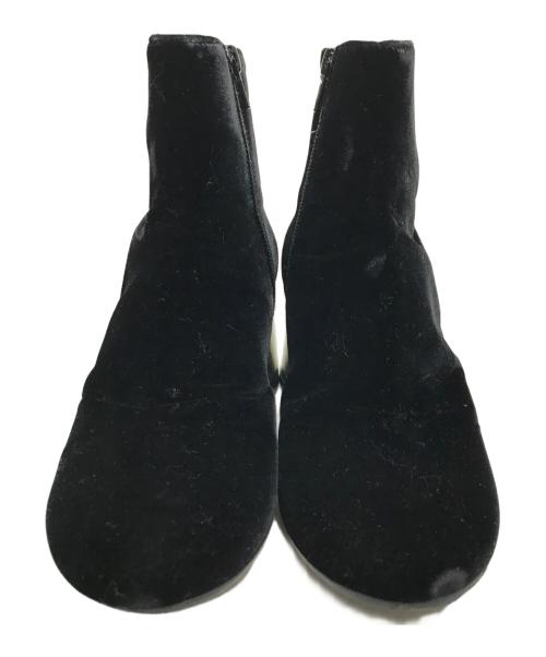 MM6 Maison Margiela（エムエムシックスメゾンマルジェラ）MM6 Maison Margiela (エムエムシックスメゾンマルジェラ) VELVET BOOTS ブラック サイズ:37の古着・服飾アイテム
